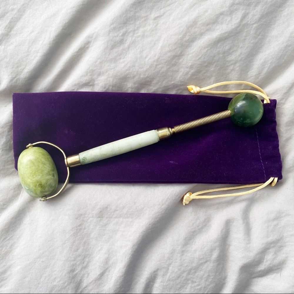 Jade Facial Roller